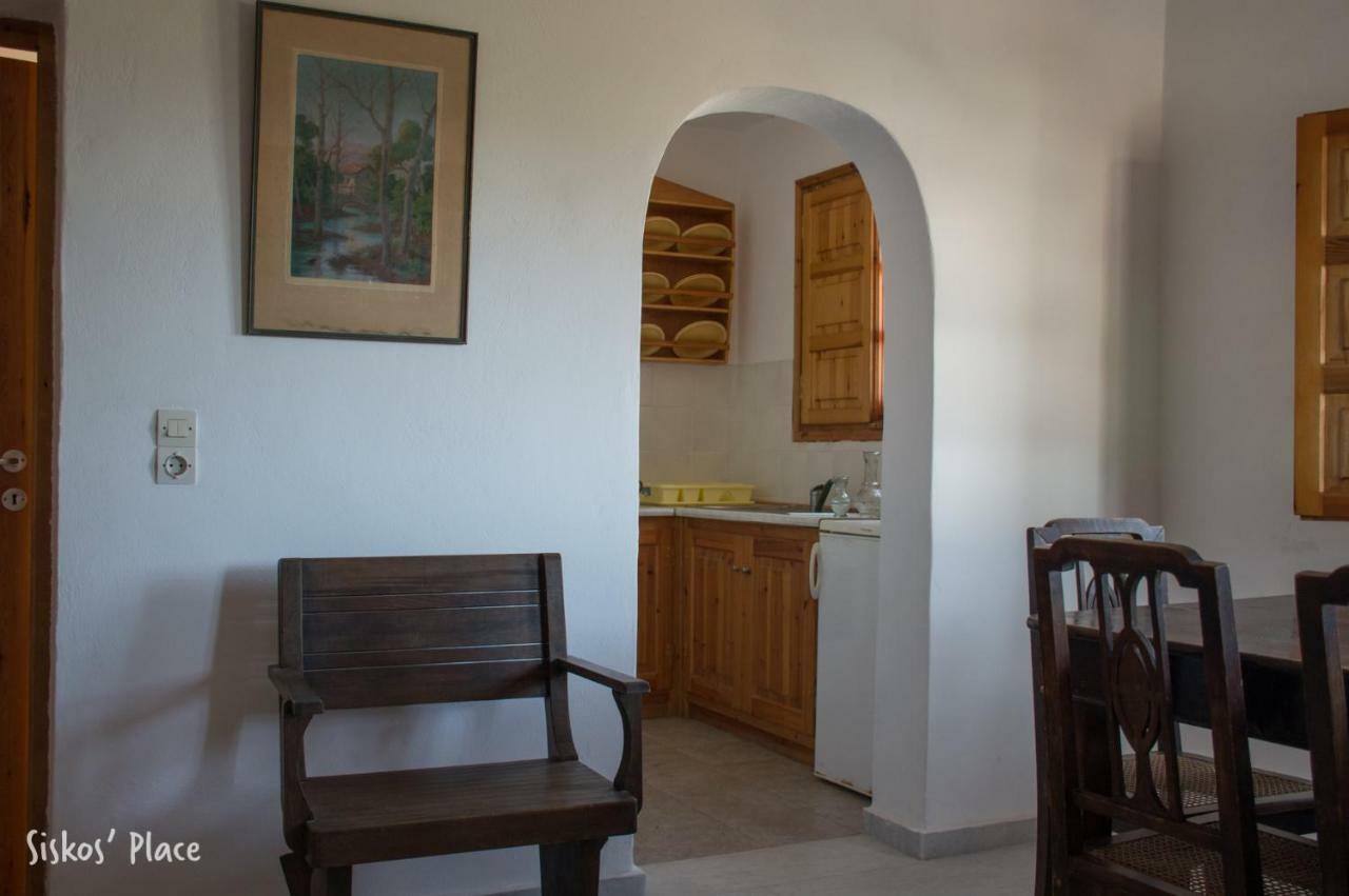 Siskosplace Koloumpos Luaran gambar